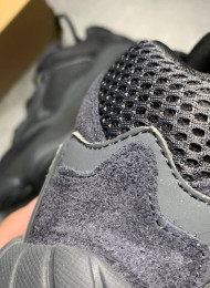Кроссовки Adidas Yeezy 500 Utility Black живое фото 4