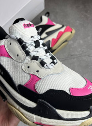 Кроссовки Balenciaga Triple S White Pink Black живое фото 3