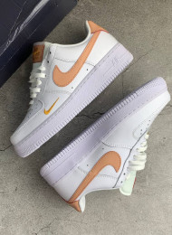 Кроссовки Nike Air Force 1 Low White Rust Pink живое фото 1