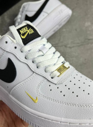Кроссовки Nike Air Force 1 Low White Black Gold Mini Swoosh живое фото 3